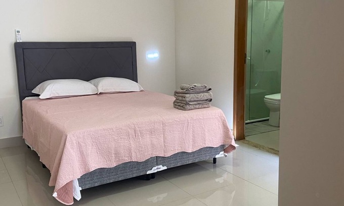 Brasilia House | Kingdom Of Eagles/Beautiful 3 Bedroom house near to the Airport in Londrina.