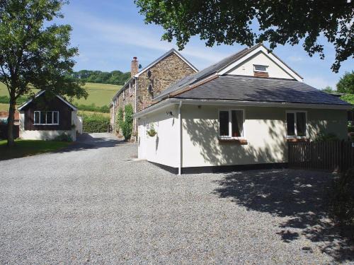 Swimbridge House | Kingfisher - 30788