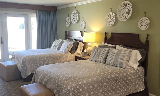 Kingsmill Condo | Kingsmill water-view studio, minutes to Busch Gardens & Colonial Williamsburg!
