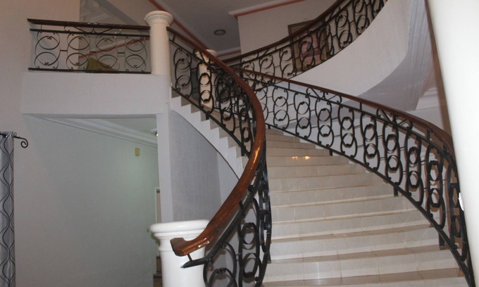 Conakry Villa | Kipe Dadia Situated in Conakry, provides a garden and terrace. Located around 1.