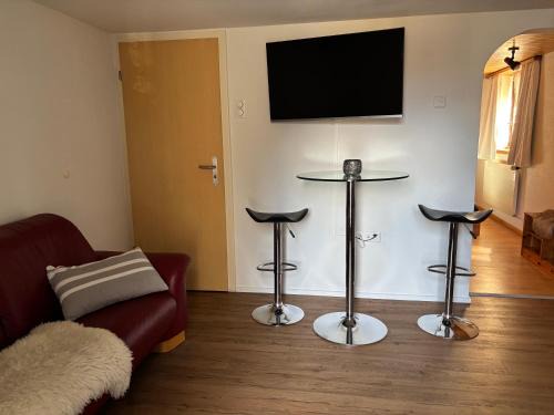Buerglen Apartment | Kirchenrüttiweg 1