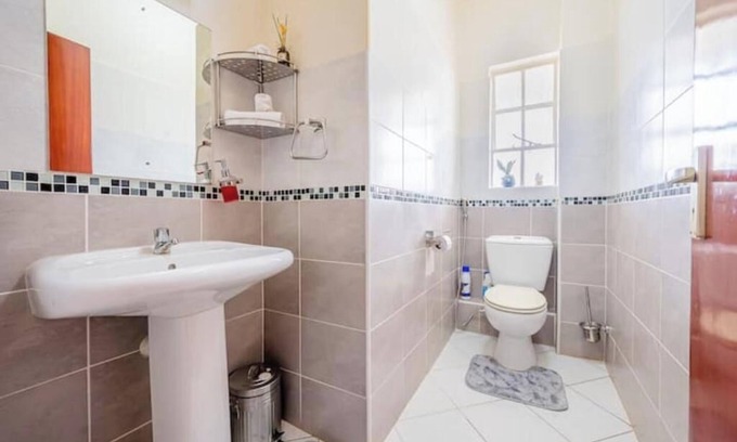 Thika Apartment | Kivulini StylishThika 3BR