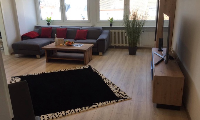 Kaiserslautern Apartment | KL27: Luxurious Modern Apartment in the heart of Kaiserslautern