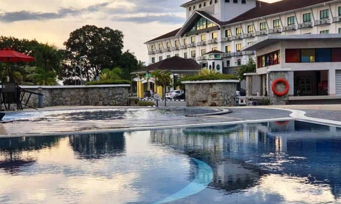Tanjung Tanah Merah Hotel | Klana Beach Resort Port Dickson