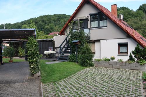 Laudenbach Apartment | Kleine, gemütliche Dachgeschosswohnung
