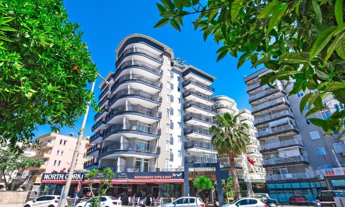 Alanya Apartment | Kleopatra Tower Suite Hotel