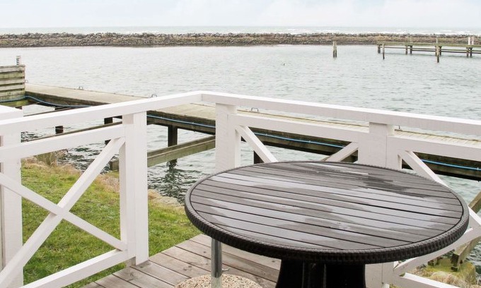 Borre Apartment | Klintholm Havn Apartment, Sleeps 5 with WiFi