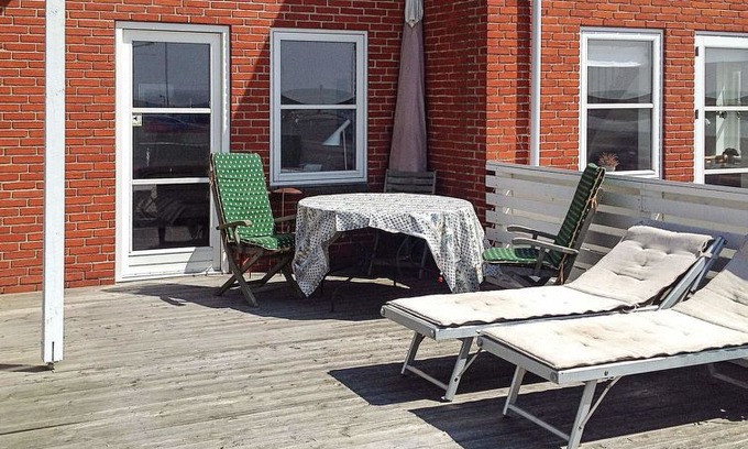 Borre Apartment | Klintholm Havn Apartment, Sleeps 4 with WiFi