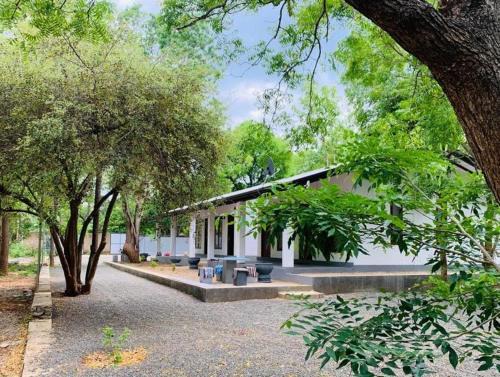 Kataragama Resort | KNR Resort