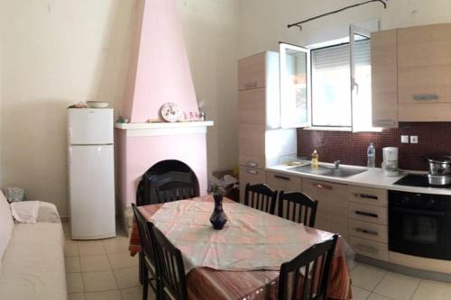 Vigklafia Apartment | Kondina Village