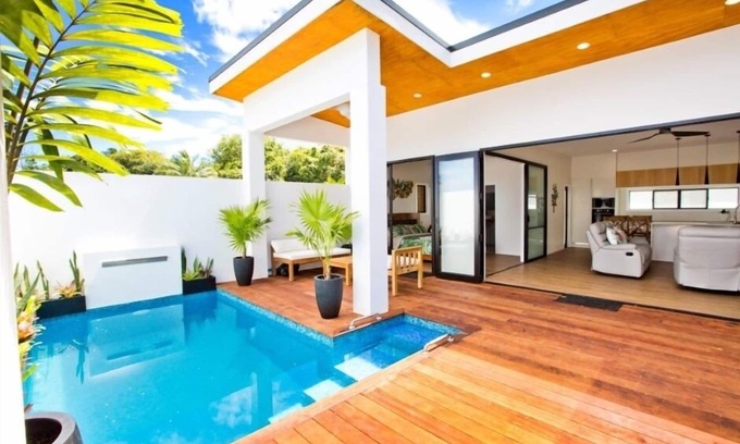 Arorangi House | Konoha Escape + Unlimited Internet