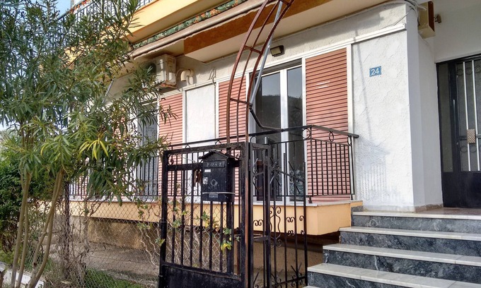 Rimpari House | Konstantinos Apartment