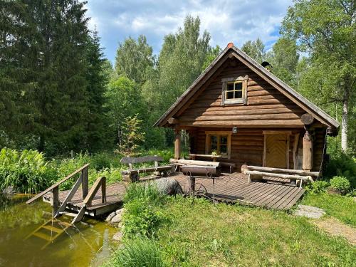Maeru House | Koplimadise Palkmaja