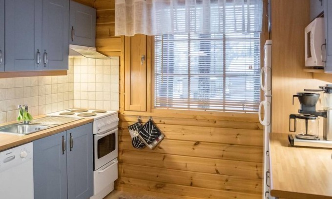Akaslompolo House | Koppelonkulma 3 by Interhome