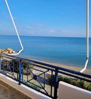 Nerantza Apartment | Korinthian sea view