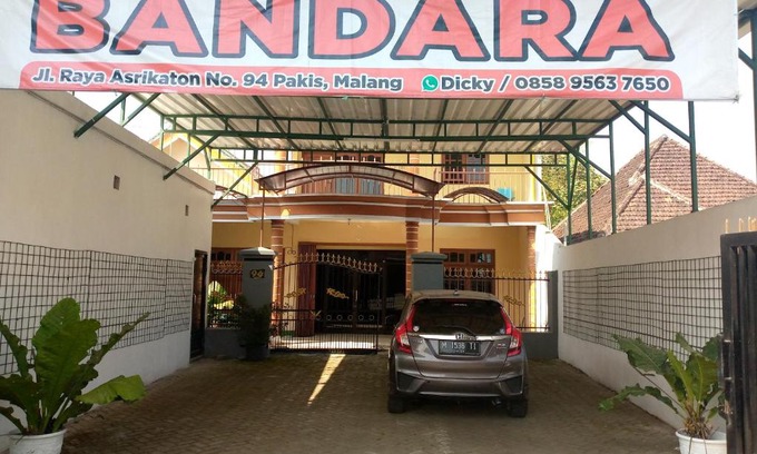 Asrikaton House | Kos Putri BANDARA Syariah- Kos Harian, Mingguan, Bulanan