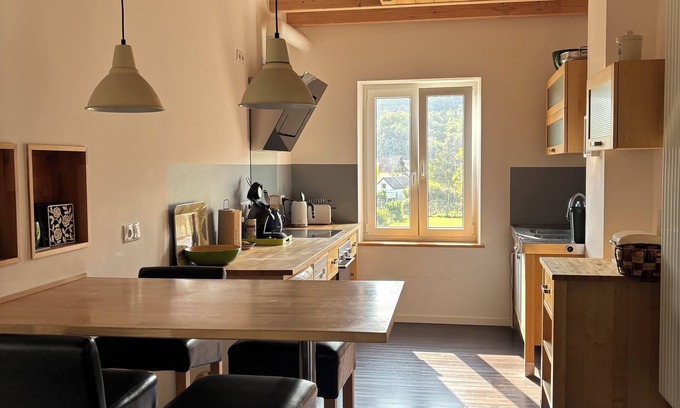 Ahrweiler Apartment | Kräuterberg vacation apartment, modern attic apartment with vineyard view in the Ahr valley