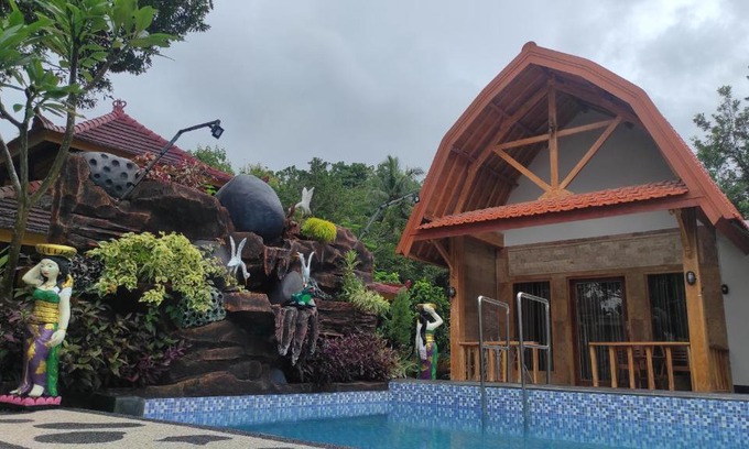 Sekotong Barat House | Kristal Garden