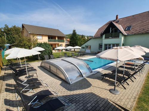 Vonyarcvashegy Apartment | Krisztián Apartmanház