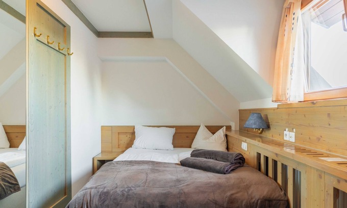 Ambroz pod Krvavcem House | Krvavec Double room with balcony 1