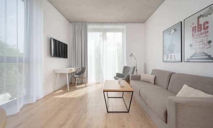 Srodmiescie Apartment | Księcia Witolda 64 | Wrocław | Pleasing Apartment | WiFi