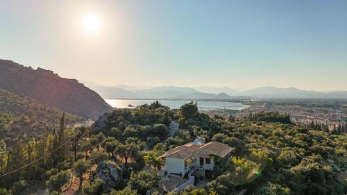Nafplion City Centre Apartment | Ktima Dafnes