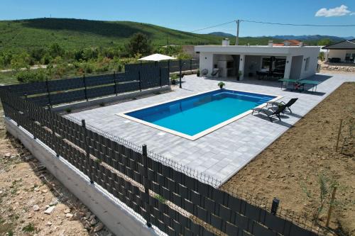 Ljubuski House | Kuća za odmor 'Luca'