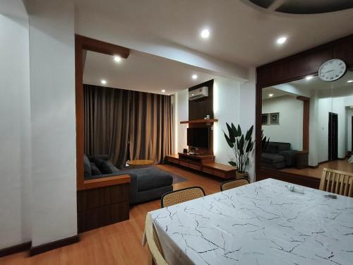 Tawau Apartment | Kuhara Homestay