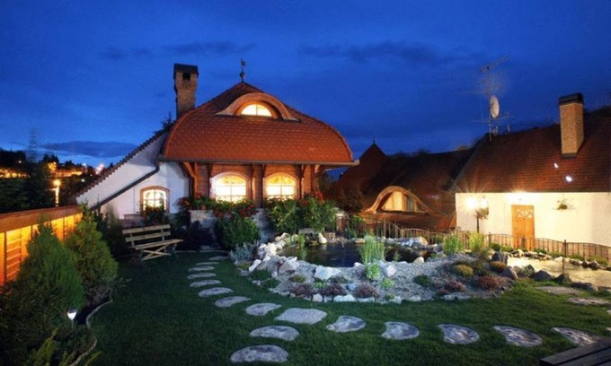 Eger House | Kulacs Csárda & Panzió