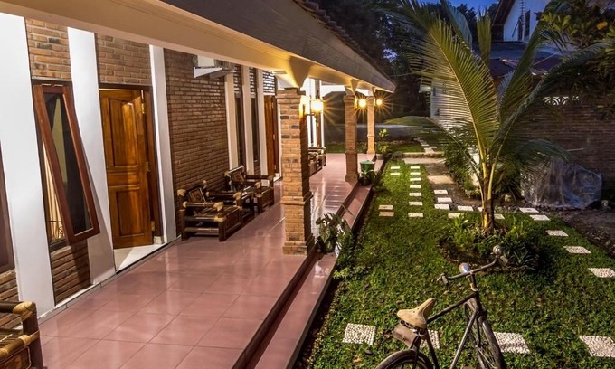 Borobudur House | Kumojoyo Homestay