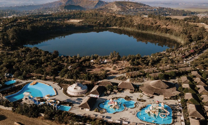 Debre Zeyit Hotel | Kuriftu Resort & Spa Bishoftu