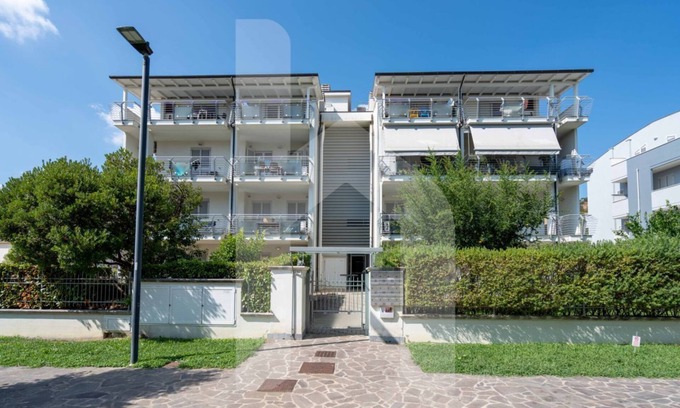 Pineto Apartment | Kurioso - Three-room apartment ground floor with garden