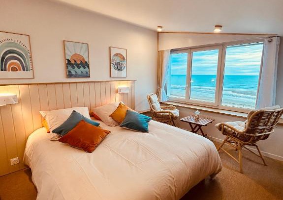 Barneville-Carteret Bed & Breakfast | "L'écume de mer" vue mer 2ème étage VILLA PLEIN VENT