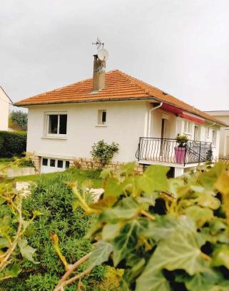 Nuits-Saint-Georges House | L'étape Nuitonne - Gîte avec jardin pour 6 personnes
