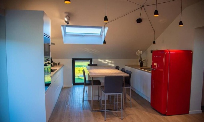 Amas Apartment | L'Ôrchidée, apartment for 4 to 6 people close to Durbuy
