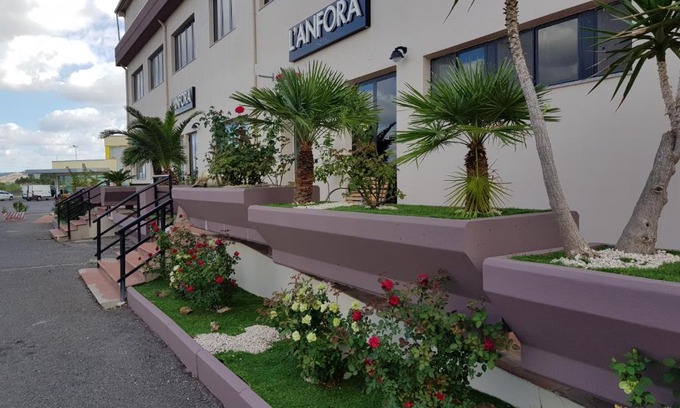 Tramatza Hotel | L Anfora