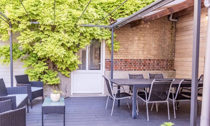Avize House | L'appart' de la Goutte D'or