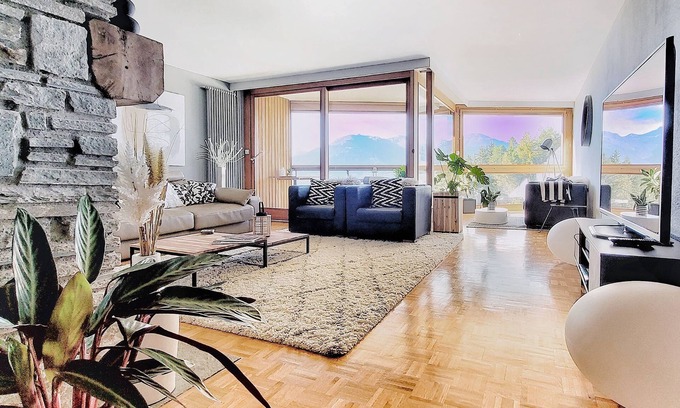 Randogne Apartment | L'AvantGardiste, spacious duplex apartment (6 Bedrooms) with panoramic view