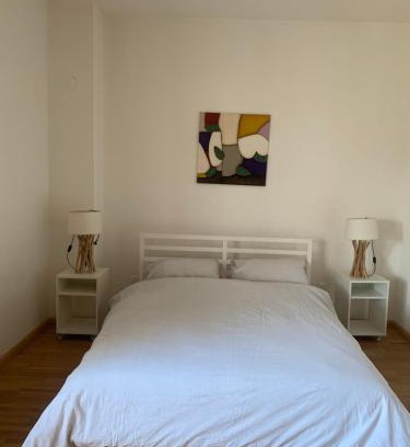 Martignano Apartment | L edera Gigante