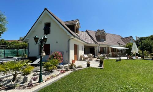 La Celle-sous-Gouzon House | L'Horizon de la Côte d'Opale