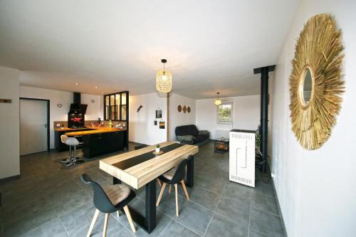La Lucerne-dʼOutremer House | L'Océraline - Maison avec jardin et wifi