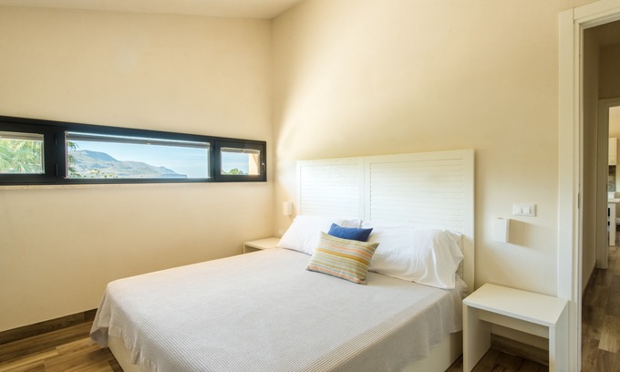 Castellammare del Golfo Hotel | L'Ulivo Blu - Two-Bedroom with View