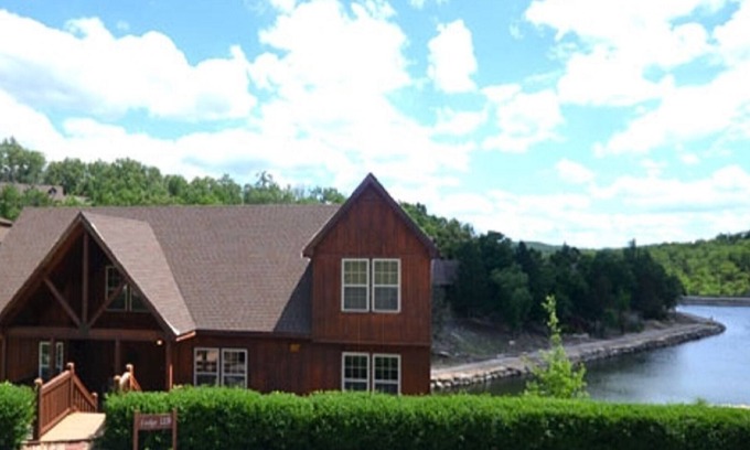 Reeds Spring Cabin | L119A, Family Funtimes 1-Br Loft Lakefront Cabin
