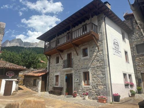 Posada de Valdeon House | La Balconada de Valdeón
