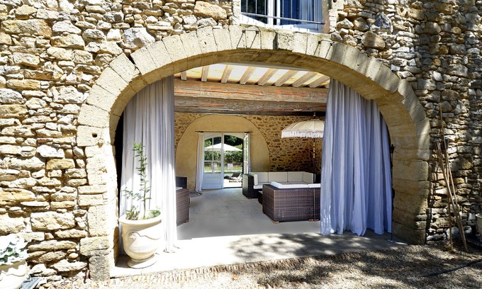 Laudun House | La Bastide du Farfade