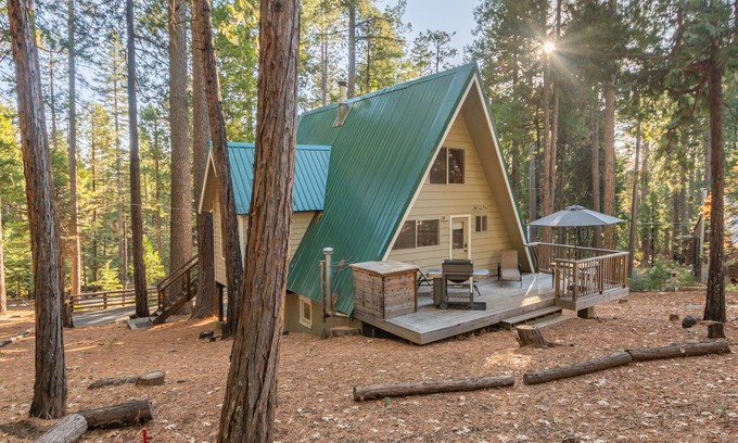 Arnold Cabin | La Belle Cabine-Lake Access