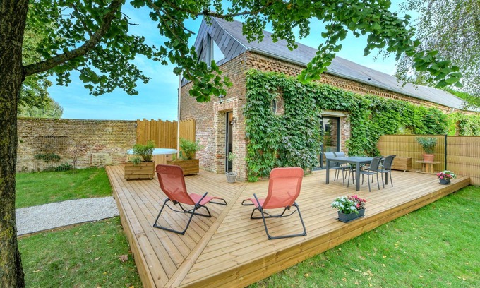 Marcy-sous-Marle House | La Bergerie des 2 Tilleuls - Maison avec jacuzzi