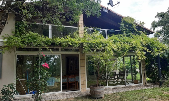 Cahuzac-sur-Vere Villa | La Campagne à Salettes