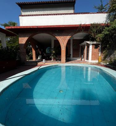 Yautepec House | La casa club