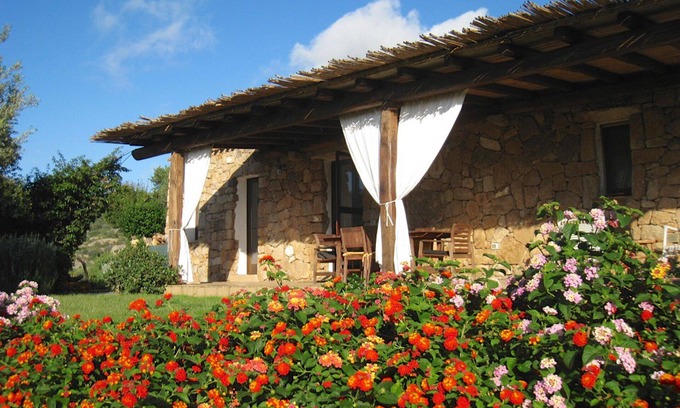 Baja Sardinia House | 'La Casetta' looks out over the Gulf of Arazachena with a sea view of Cannigione